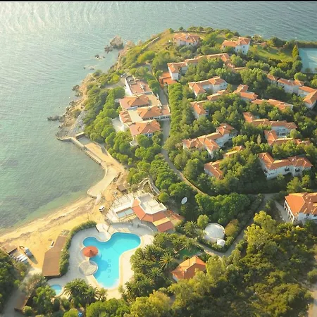 Teos Village セェフェリヒサール